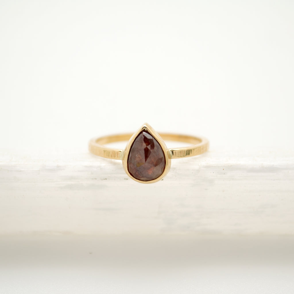 pear rose cut burgandy diamond : 14k