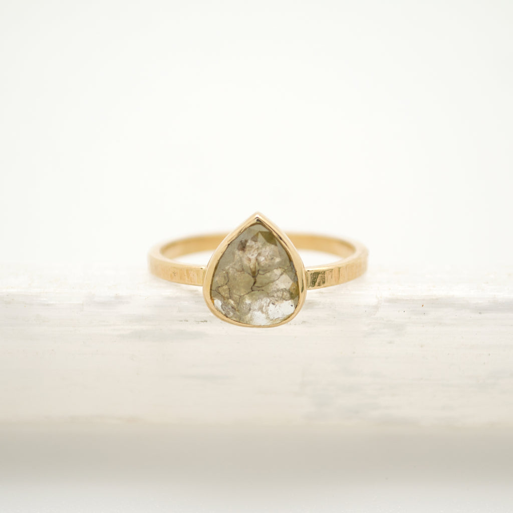 pear rose cut grey diamond : 14k